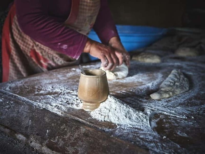 Land of the Sun Full Day Wine and Grapes Tour in Kakheti - Badiauri Village and the Art of Georgian Bread-Making