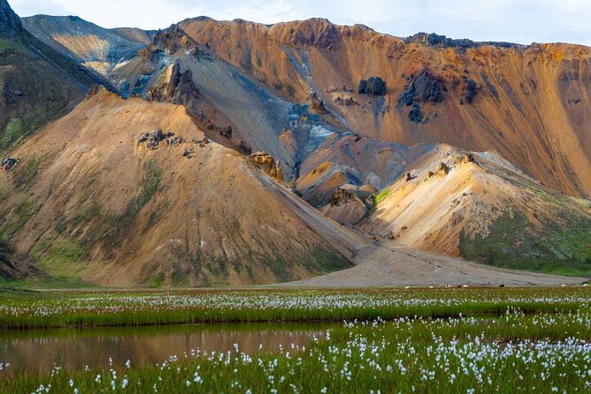 Landmannalaugar Hiking, Hot-Springs & Haifoss Waterfall tour - The Guided Easy Hike in Landmannalaugar