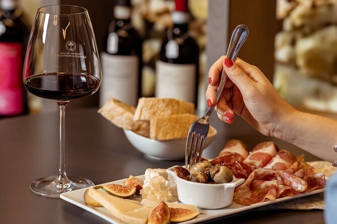 Lands of Brunello wine Pienza and Montalcino with Gourmet Lunch - The Gourmet Lunch and Wine Tasting Experience