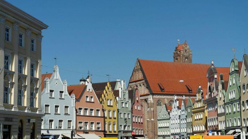 Landshut Private Guided Walking Tour - Visiting the Tallest Brick Building: St. Martin’s Church