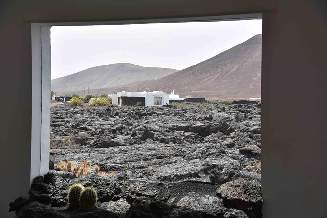 Lanzarote Cesar Manrique - Optional Stops: Green Caves or Jameos del Agua