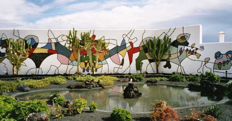 Lanzarote: César Manrique Foundation and Teguise Market - Visiting César Manrique’s Home and Workshop