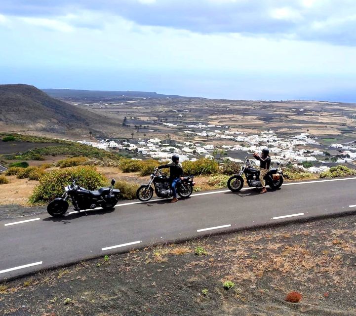 Lanzarote: geführte Motorradtour auf einer Harley-Davidson - Discovering Teguise’s Historic Charm