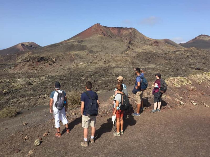 Lanzarote: Guided Hike discover volcano history and culture - Practicalities: Meeting Point and Group Size