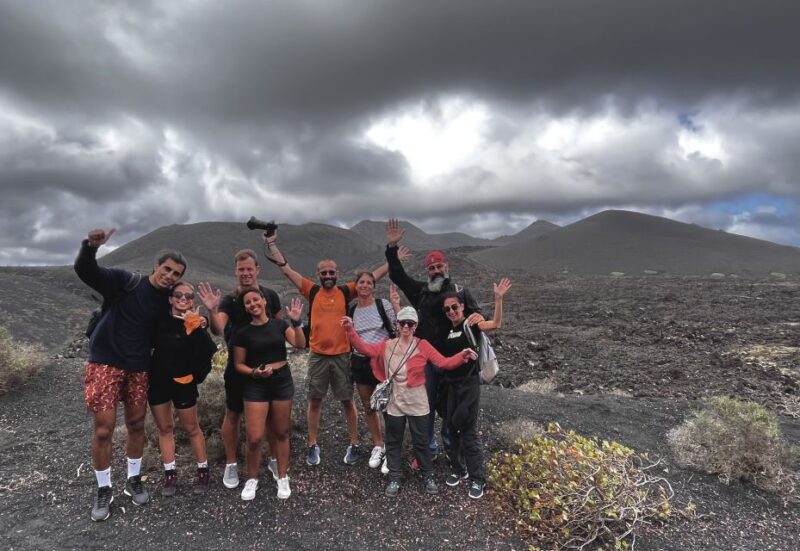 Lanzarote: Hike Across Timanfaya's Volcanic Landscapes - Safety, Accessibility, and Physical Requirements