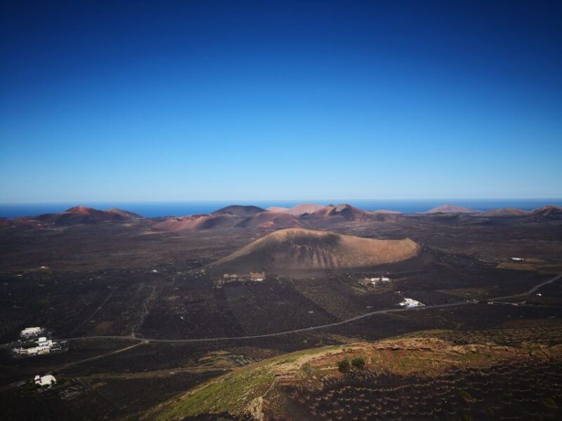 Lanzarote: La Geria Vineyards Hiking Tour - Key Points