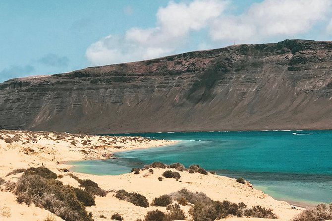 Lanzarote: La Graciosa island cruise with lunch and water activities - Water Activities at Playa La Francesca