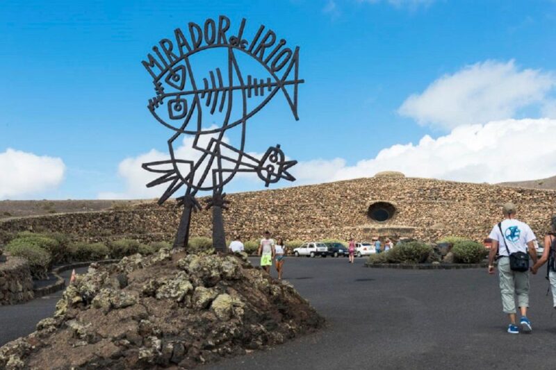 Lanzarote: Northern Delights Tour - Exploring Museo Lagomar and Its Unique Setting
