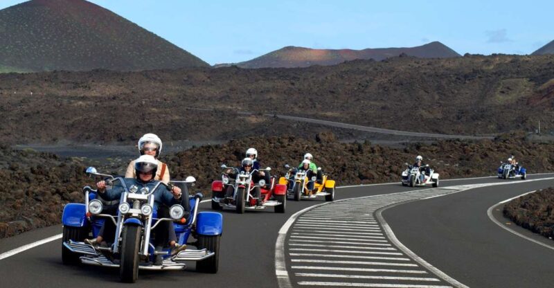 Lanzarote: three wheeler trike tour for three people - Key Points