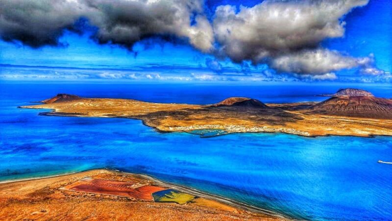 Lanzarote: Timanfaya and Cueva de los Verdes Day Trip - Discovering Cueva de los Verdes: A Subterranean Wonder