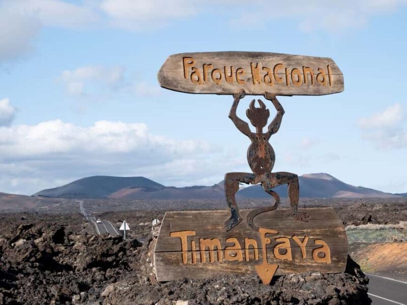 Lanzarote: Timanfaya, El Golfo, and Los Hervideros Tour - Comparison with Similar Tours