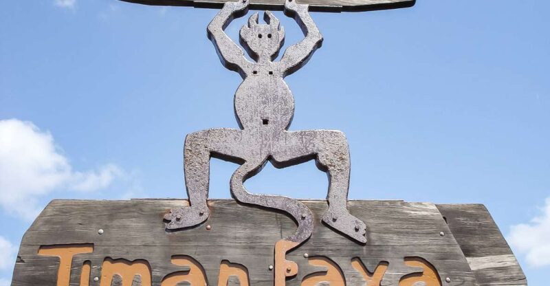 Lanzarote: Timanfaya National Park Volcanic Craters Tour - The Islet of Hilario and Scenic Views