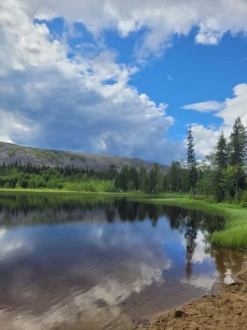 Lapland: Guided Hiking Tour in the Pristine Nature in Luosto - Explore the Untouched Beauty of Luosto on a Guided Hiking Tour