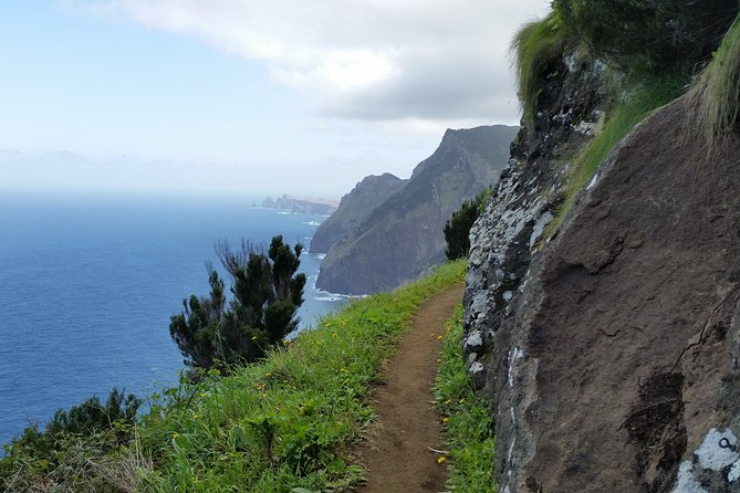 Larano Walking Tour - From Porto da Cruz to Machico Along a Historic Footpath
