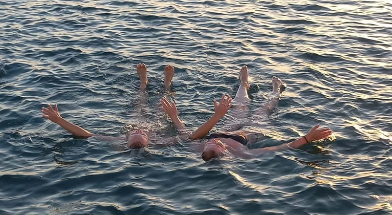 Larnaca: Sunset Cruise with Unlimited Wine & Beers - Sunset Photography and Panoramic Views