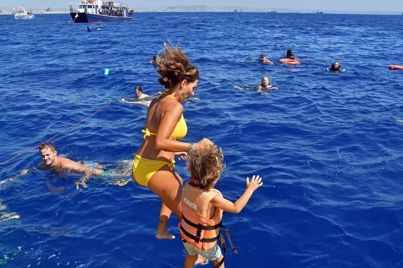 Larnaca: Yellow Submarine Mini Cruise with a Swim Stop - Optional Onboard Facilities and Comfort