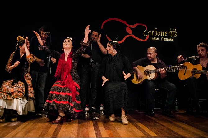 Las Carboneras Tablao Flamenco with Drink - Venue Atmosphere and Visual Experience