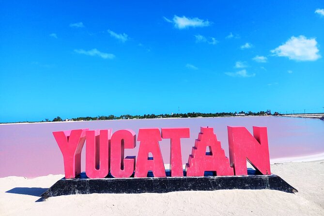 Las Coloradas, Río Lagartos and Playa Cancunito Tour from Mérida - Lunch at Maleconcito Gourmet Restaurant