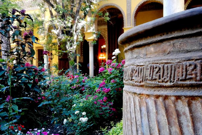 "Las Dueñas" Palace ticket + Audioguide - The Audio Guide: A Wealth of Details