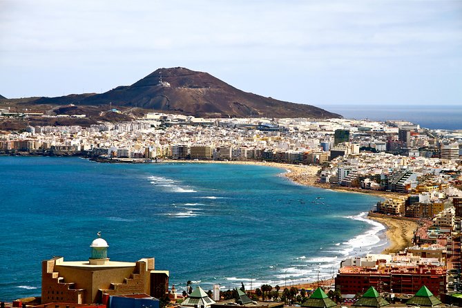Las Palmas, Botanical Garden & Bandama Crater tour - Gran Canaria - Visiting Santa Anas Cathedral and Local Highlights