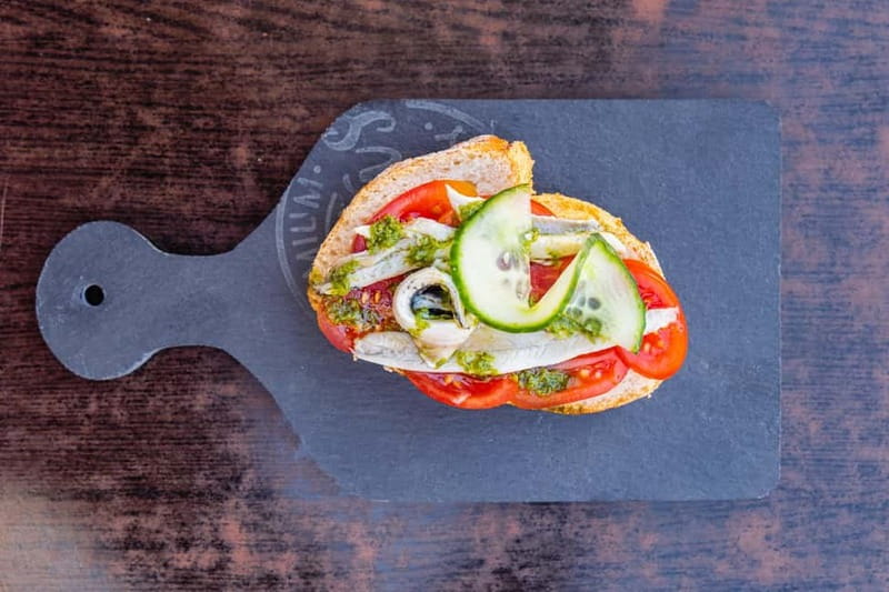 Las Palmas: Gourmet Tapas and Wine Tour in the Old Town - What Sets This Tour Apart from Others