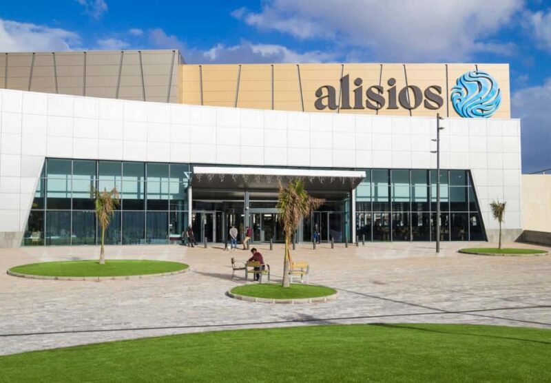 Las Palmas Sight and Shopping Full Day Tour - Key Points