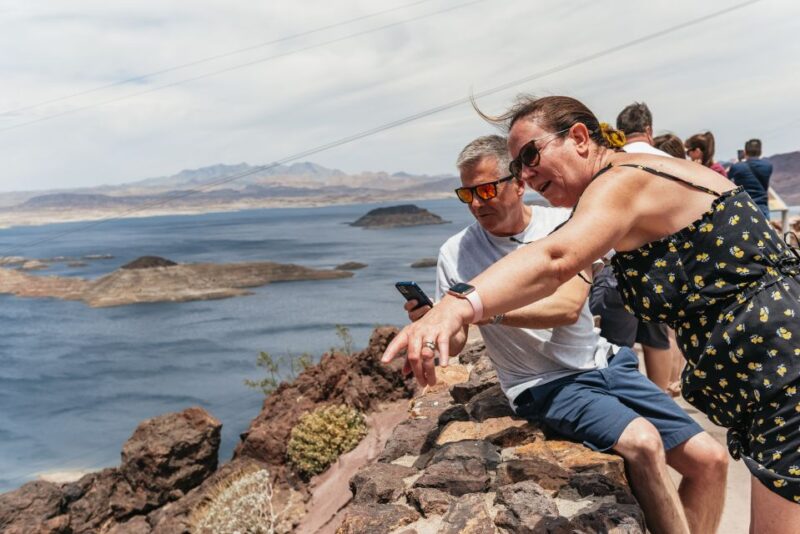 Las Vegas: 3-Hour VIP Hoover Dam Small-Group Mini Tour - Tour Accessibility and Practical Tips