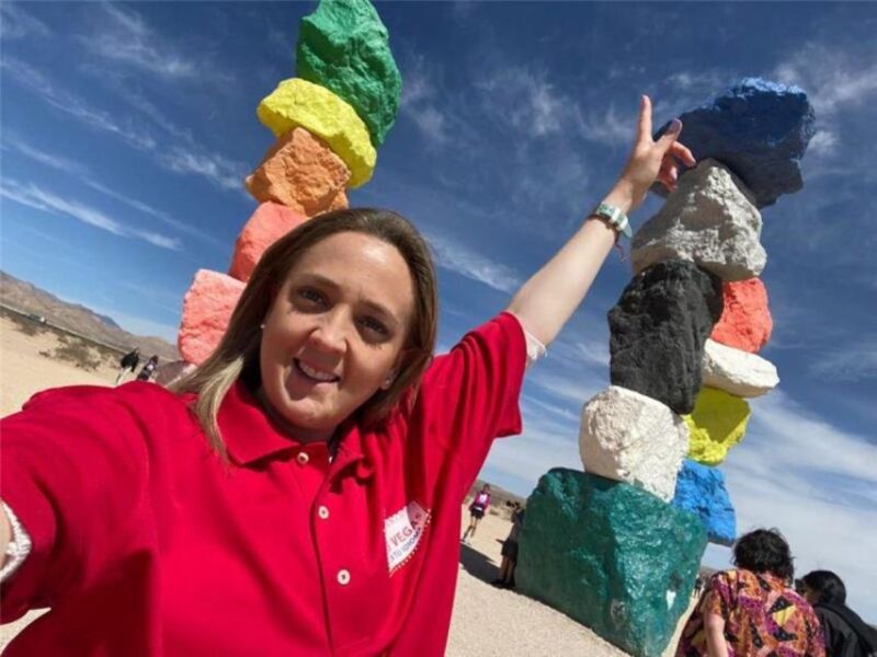 Las Vegas: 7 Magic Mountains Tour with Lunch - Small Group Size Ensures Personal Attention
