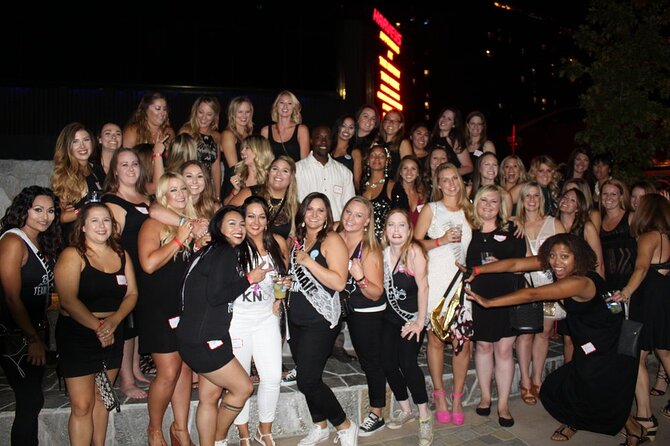 Las Vegas Bar Crawl by Party Bus with Free Drinks - Key Points