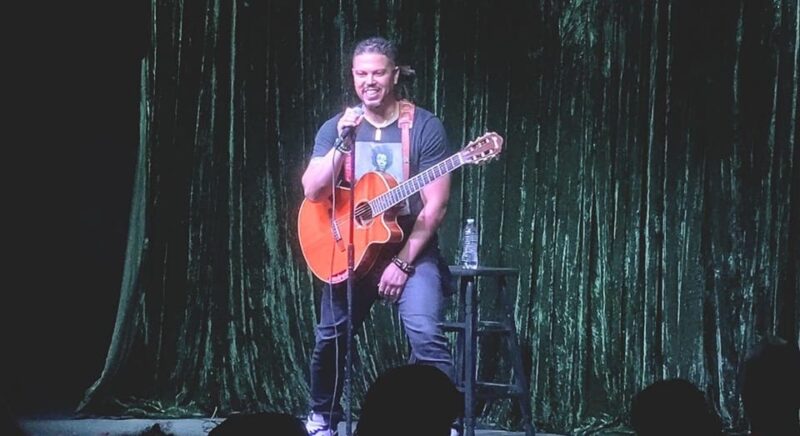 Las Vegas: Big Black Comedy Show with Drink - Seating and Venue Atmosphere