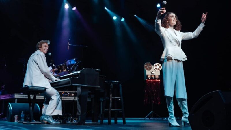 Las Vegas: Carpenters Legacy Show at Planet Hollywood Resort - The Experience of Carpenters Legacy at Planet Hollywood