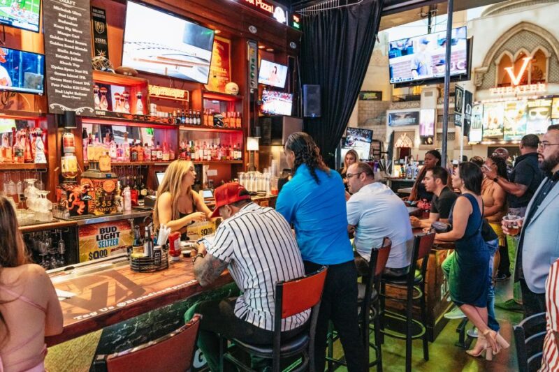 Las Vegas: Club Crawl and Party Bus with Free Drinks - Entry and Admission to Las Vegas Nightclubs