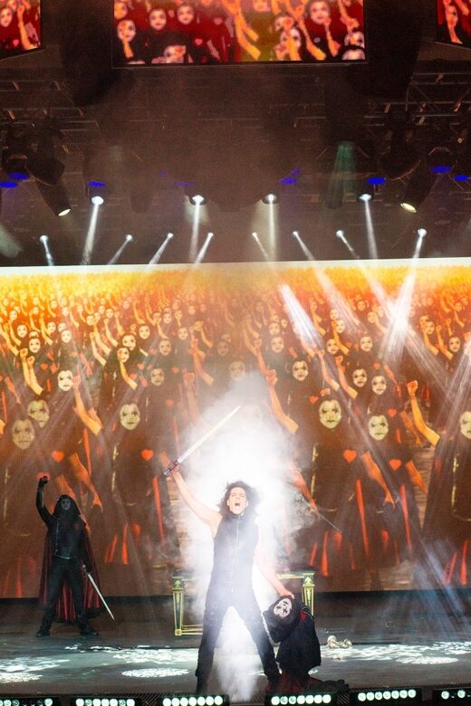 Las Vegas: Criss Angel MINDFREAK® Show at Planet Hollywood - Audience Engagement and Interactive Elements