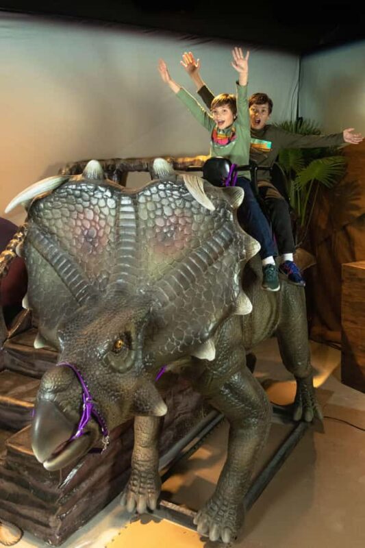 Las Vegas: Dinosaur Outpost Admission Ticket - Dinosaur Outpost’s Central Location Near Las Vegas Strip