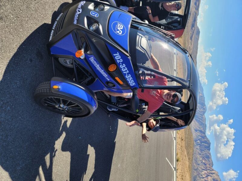 Las Vegas: Electric Vegas Rentals on the Las Vegas Strip - Iconic Vegas Landmarks in a 2-Hour Spin