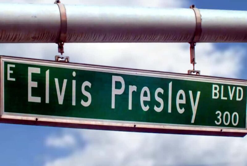 Las Vegas: Elvis Presley History Walking Tour of Landmarks - The Elvis Tribute Artist and Songs