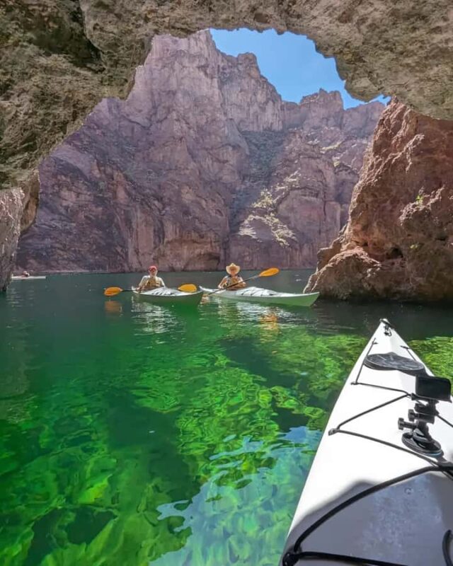 Las Vegas: Emerald Cave Kayak Tour with Photos - Visiting the Emerald Cave and Its Unique Light