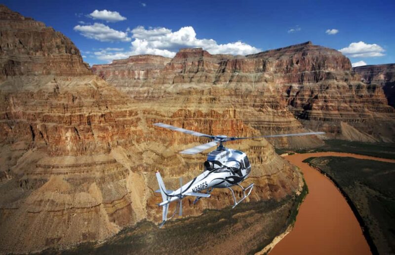 Las Vegas: Grand Canyon Helicopter & Ranch Adventure by Bus - The Charm of the Grand Canyon Western Ranch