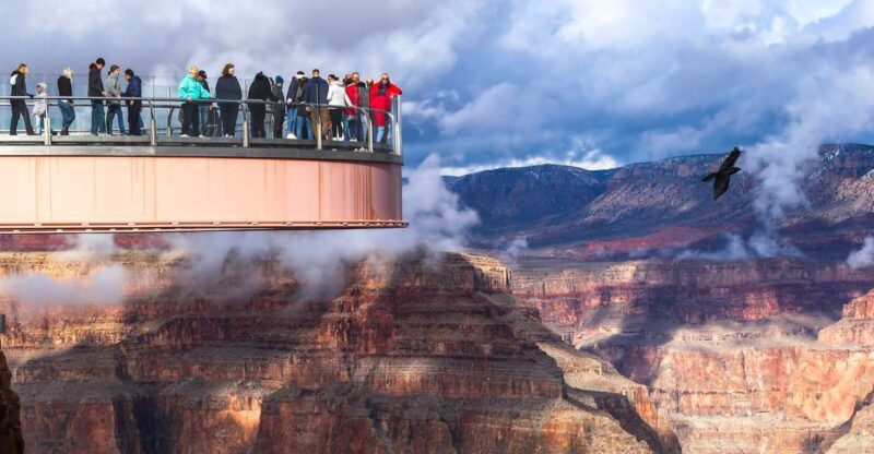 Las Vegas: Grand Canyon West & Hoover Dam Tour + Breakfast - Visiting Eagle Point and Guano Point