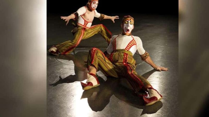 Las Vegas: KÀ by Cirque du Soleil at MGM Grand Ticket - The Highlights of the Aerial Acrobatics
