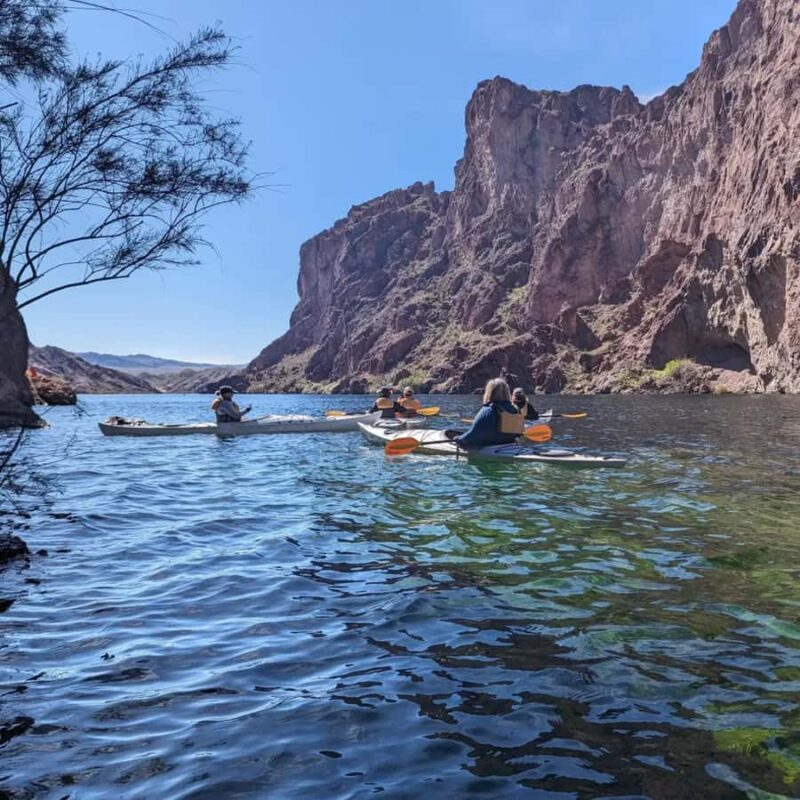 Las Vegas: Kayak Tour to Cranes Nest Wash with Photos - Final Paddle Back to Kayak Beach: Sunset and Photo Sharing
