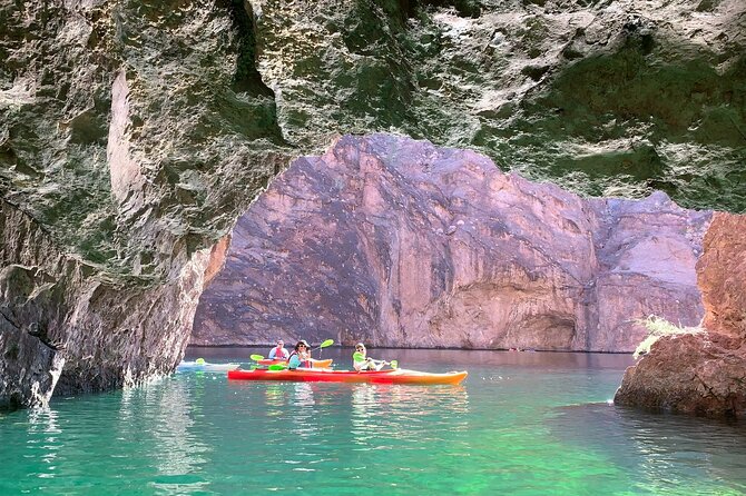 Las Vegas Kayak Tour to the Emerald Cave - Exploring Emerald Cave and Its Formation