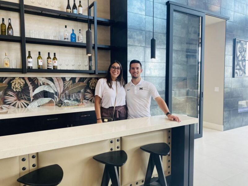 Las Vegas: Luxury Home Tour with Snacks and Drinks - Visiting a Variety of Homes in Summerlin and Henderson