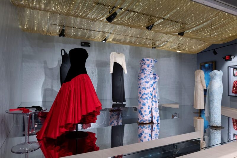 Las Vegas: Madame Tussauds and Princess Diana Combo Ticket - Additional Considerations for Visitors