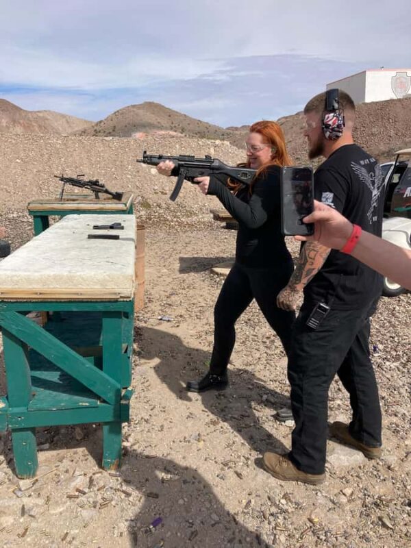 Las Vegas: Mojave Desert Shooting Experience with 3 Guns - Meeting Point and Accessibility