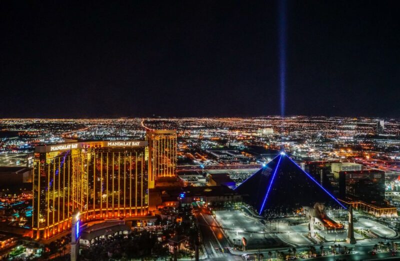 Las Vegas: Night Helicopter Flight over Las Vegas Strip - Practical Tips: Seating, Duration, and What to Bring