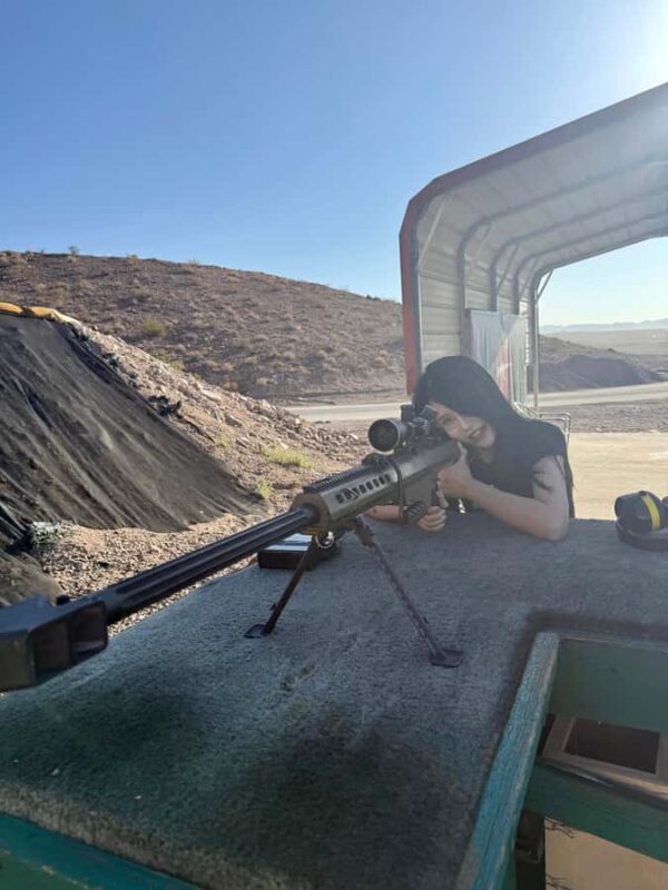 Las Vegas: Outdoor Machine Gun & Rifle Shooting with Pickup - Guides and Customer Service Experience