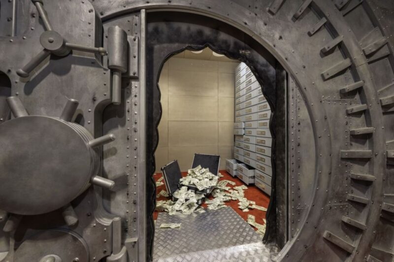 Las Vegas: PanIQ Escape Room at the Venetian Resort - Themed Rooms: Survival, Magic, and Casino Heist