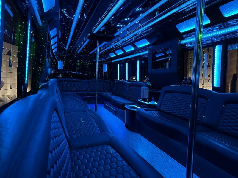 Las Vegas: Party Bus Nightlife Guided Tour - Drink Discounts and Inside Club Pricing