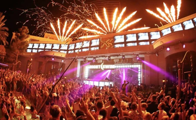 Las Vegas: Pool Party Tour with Cocktail Class & Club Entry - Meet at the Unknown Bar in Downtown Las Vegas for a High-Energy Start